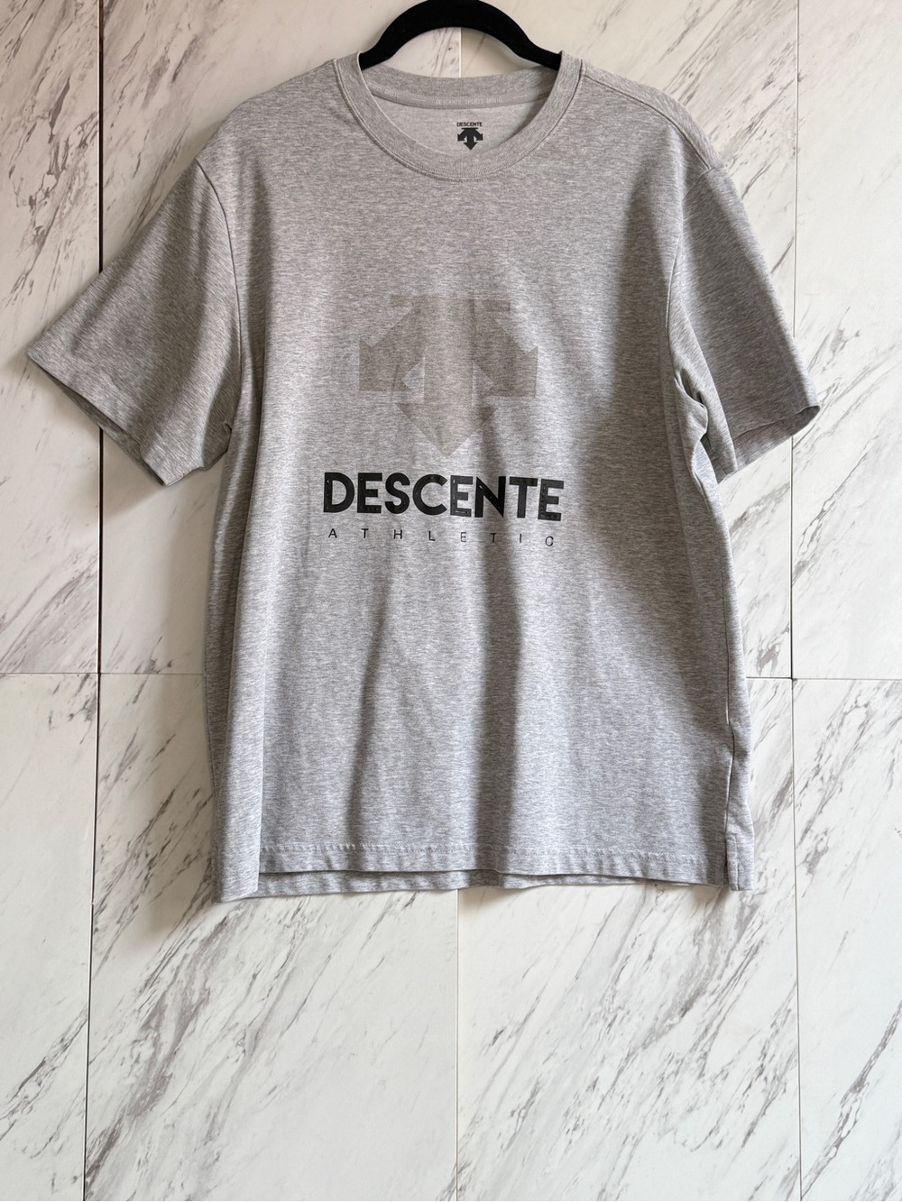 3/$50 Men's Large T-Shirt Bundle of 2 Descente Athletic & No Boundaries Graphics